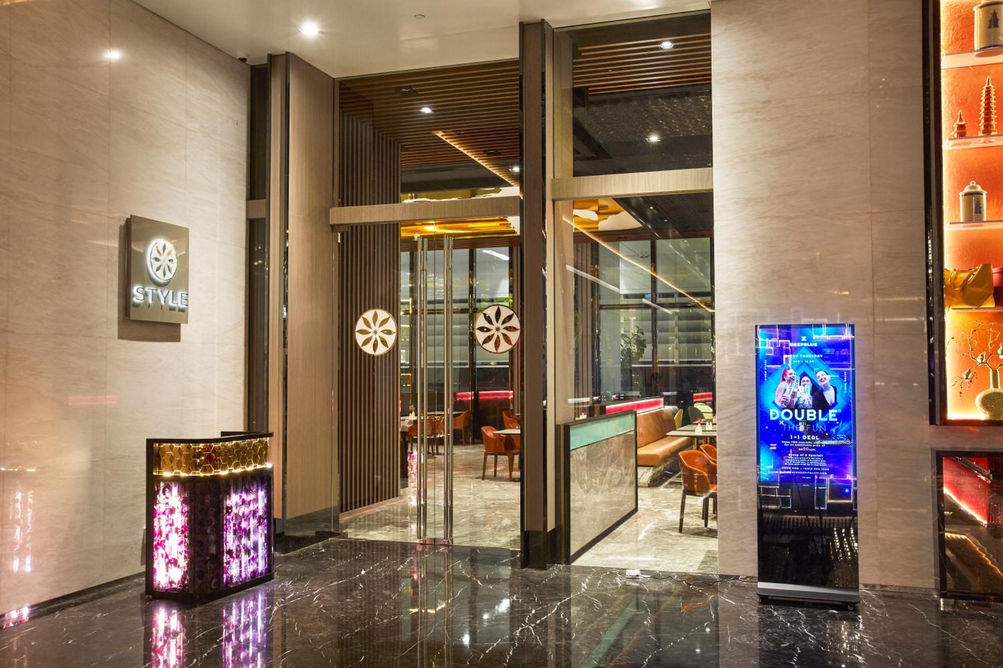 The Face Style Hotel Κουάλα Λουμπούρ Εξωτερικό φωτογραφία Entrance of Double Club